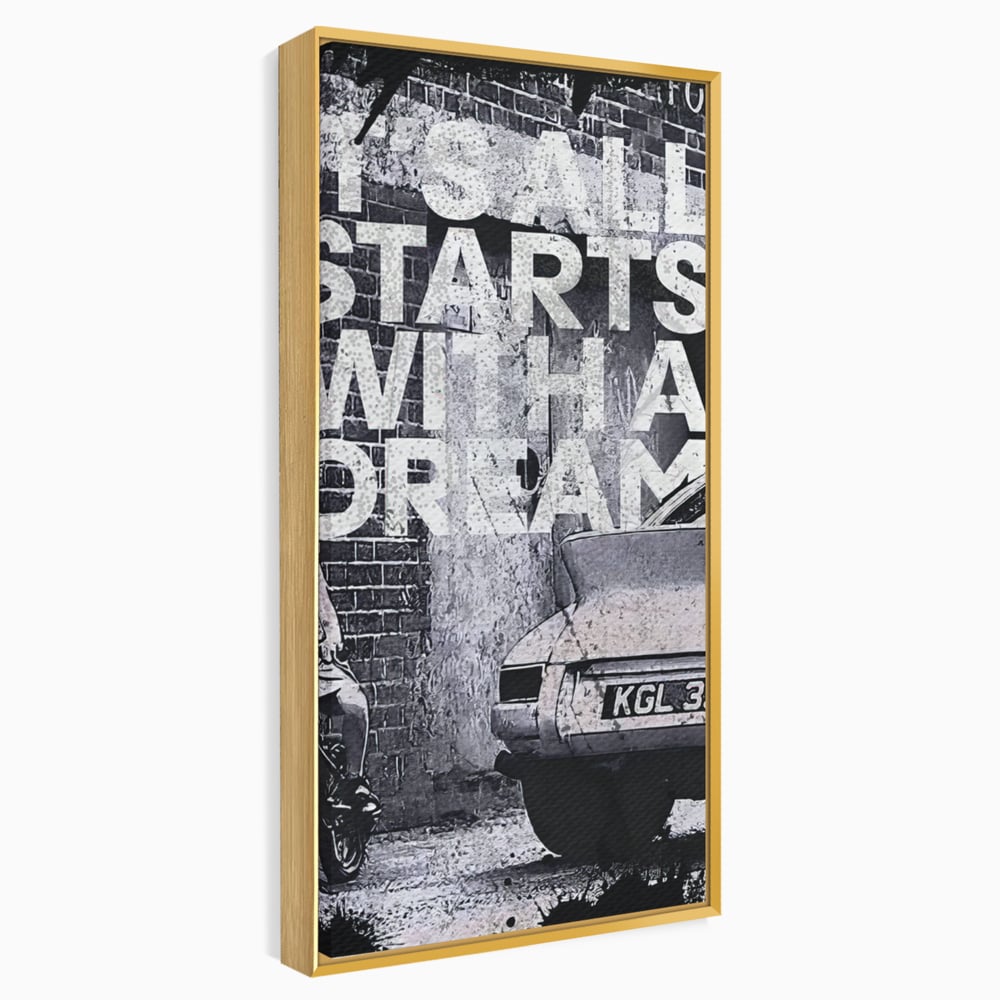 Tablou canvas cu tablou motivational alb-negru cu text si masina, in rama de aluminiu auriu